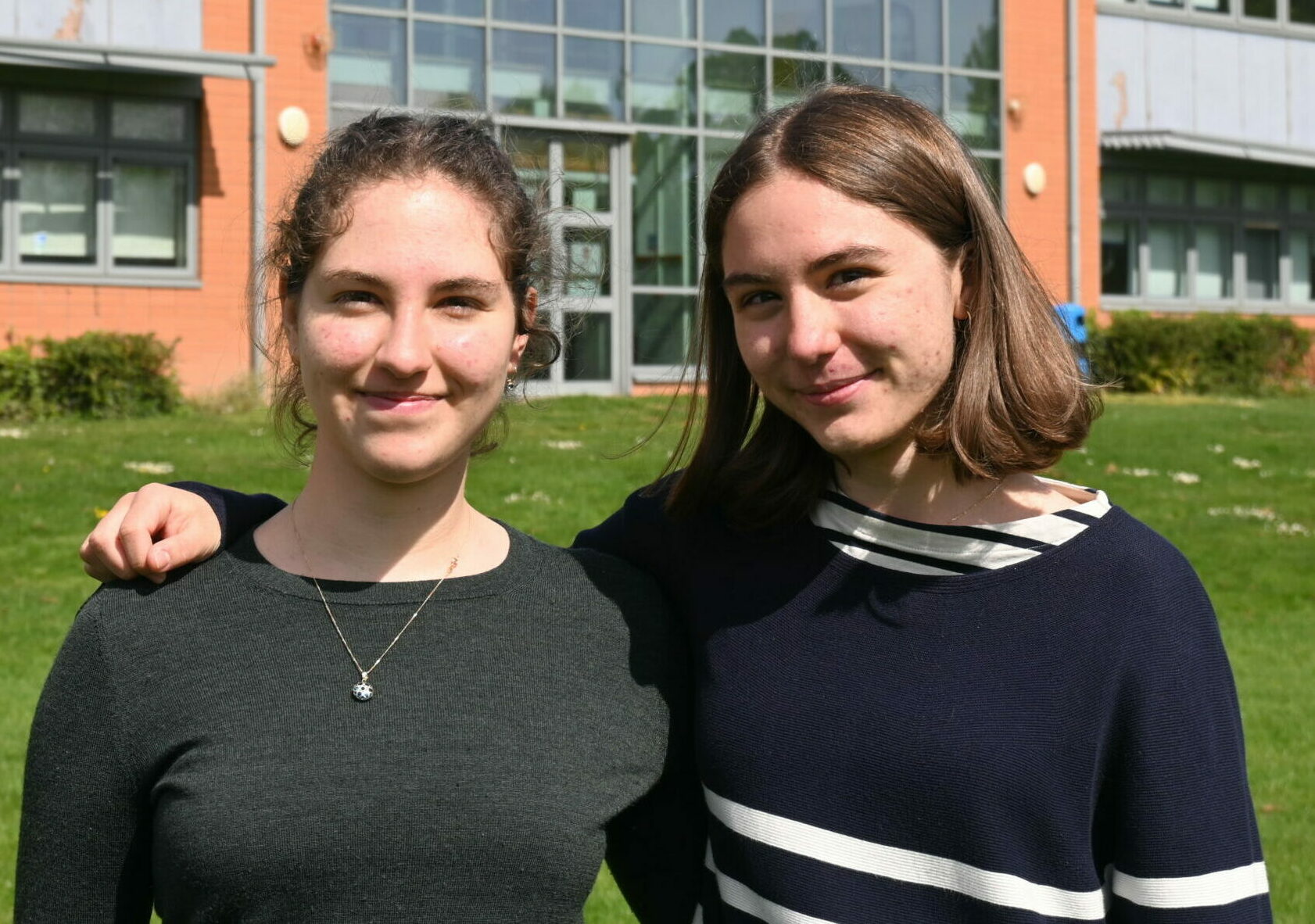 Camille and Elif